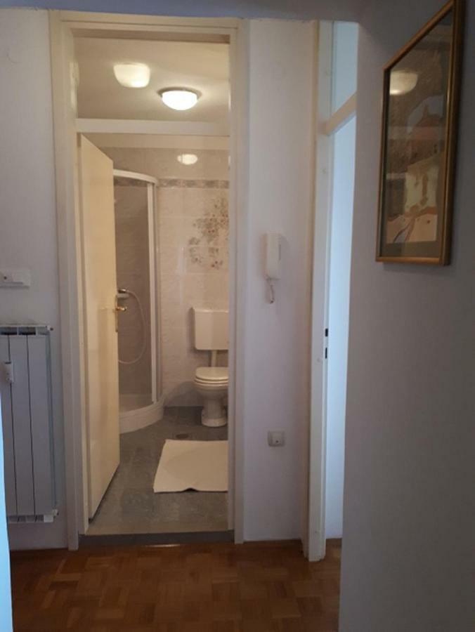 Апартаменты Apartma Lilu Копер Экстерьер фото